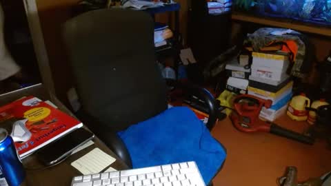 mike online show from 01/19/25, 01:12