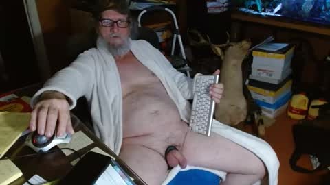 mike online show from 02/06/25, 12:37