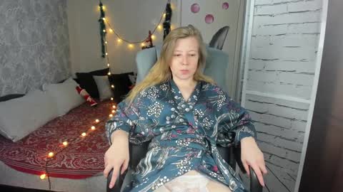 funny_bunny4 online show from 01/11/25, 08:10