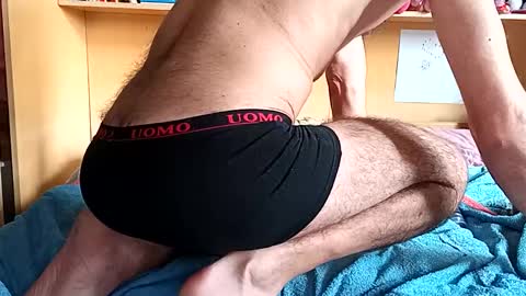 Italian men online show from 01/20/25, 02:14