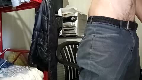 Italian men online show from 04/27/26, 10:02