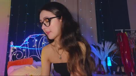 Tiffany online show from 01/29/25, 01:48