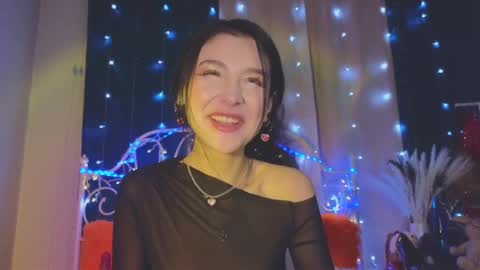 Tiffany online show from 02/19/25, 01:08