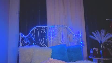 Tiffany online show from 11/29/25, 02:25