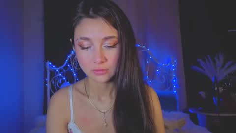 Tiffany online show from 12/03/25, 12:18