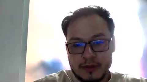 Snapshot of funnyboys18 chatting on 05/19/26, 06:03 Zanty online show from 05/19/26, 06:03