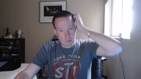 Hello online show from 11/16/25, 08:25