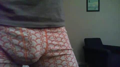 Snapshot of funslimguy chatting on 05/08/26, 10:37 Funslimguy online show from 05/08/26, 10:37