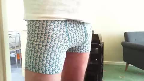 Snapshot of funslimguy chatting on 06/02/26, 02:41 Funslimguy online show from 06/02/26, 02:41