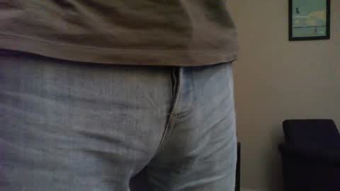Snapshot of funslimguy chatting on 06/11/26, 09:13 Funslimguy online show from 06/11/26, 09:13