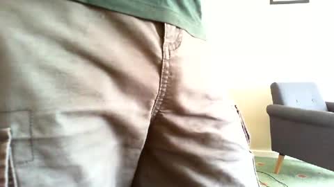 Snapshot of funslimguy chatting on 06/18/26, 11:36 Funslimguy online show from 06/18/26, 11:36