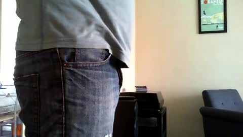 Snapshot of funslimguy chatting on 06/19/26, 05:06 Funslimguy online show from 06/19/26, 05:06