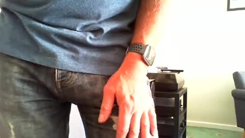 Snapshot of funslimguy chatting on 07/13/26, 05:38 Funslimguy online show from 07/13/26, 05:38