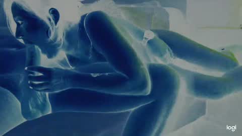 funtimescouple01 online show from 04/17/26, 11:41