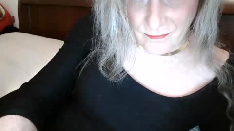 Snapshot of funtimetgirl chatting on 04/11/26, 10:19 Jessie Love online show from 04/11/26, 10:19