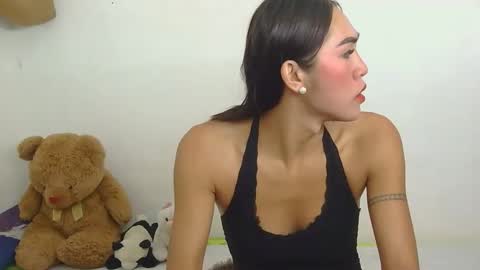 LIL LEE online show from 03/09/26, 09:30