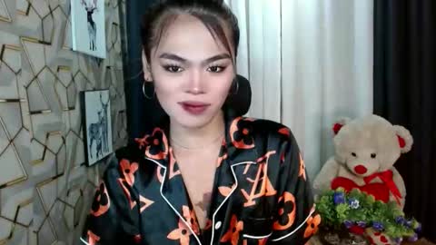 fushialore online show from 12/20/25, 12:07