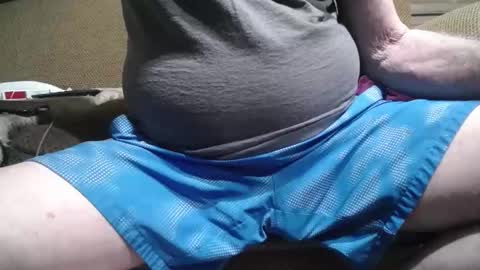 Snapshot of futch1950 chatting on 02/11/26, 03:50 futch1950 online show from 02/11/26, 03:50