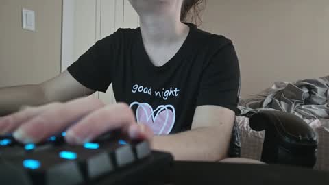 Snapshot of fuxkme_jen chatting on 12/07/24, 03:52 fuxkme_jen online show from 12/07/24, 03:52