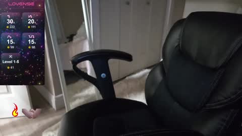 Snapshot of fuxkme_jen chatting on 01/02/25, 10:01 fuxkme_jen online show from 01/02/25, 10:01