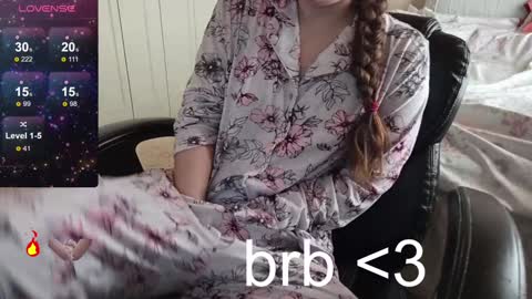 Snapshot of fuxkme_jen chatting on 01/04/25, 05:37 fuxkme_jen online show from 01/04/25, 05:37