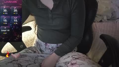 Snapshot of fuxkme_jen chatting on 01/06/25, 08:39 fuxkme_jen online show from 01/06/25, 08:39