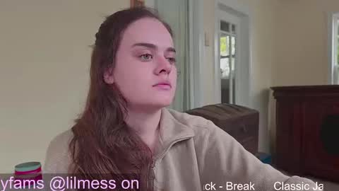 Snapshot of fuxkme_jen chatting on 09/11/25, 05:57 fuxkme_jen online show from 09/11/25, 05:57