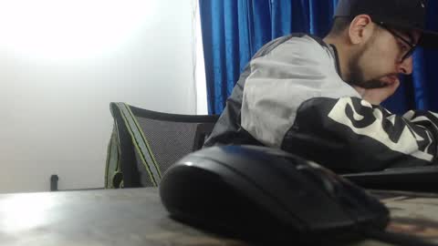 andrew online show from 02/02/25, 02:38