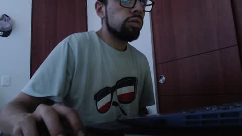 andrew online show from 02/22/25, 03:25