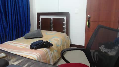 andrew online show from 03/02/25, 01:36