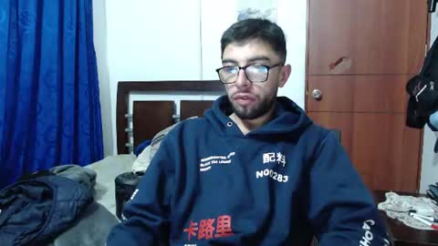 Snapshot of fvckhorneyguy chatting on 07/13/26, 01:52 andrew online show from 07/13/26, 01:52