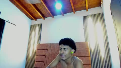 fykmor online show from 11/12/25, 08:19