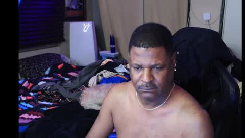 seldom seen online show from 12/30/24, 04:53