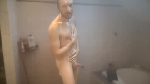 Snapshot of g00nst4r chatting on 01/14/25, 08:31 g00nst4r online show from 01/14/25, 08:31