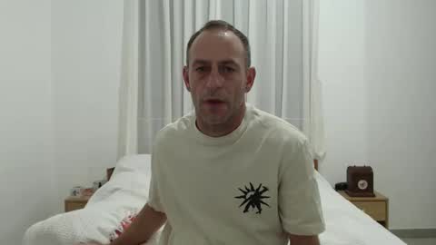 g103031910303 online show from 10/25/25, 10:45