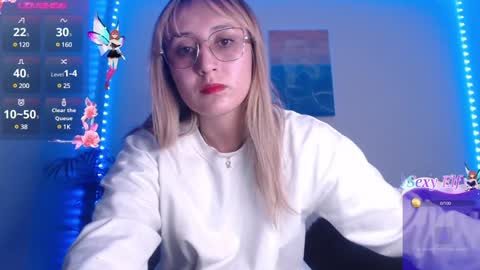 Snapshot of gabb_rioss chatting on 12/29/24, 10:47 Gabriela online show from 12/29/24, 10:47