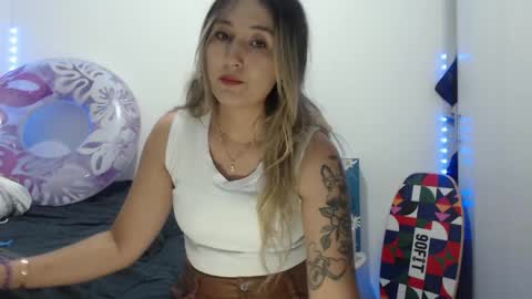 Snapshot of gabb_rioss chatting on 03/08/26, 11:52 Gabriela online show from 03/08/26, 11:52