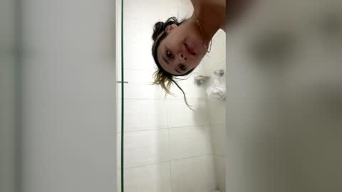 Snapshot of gabb_rioss chatting on 03/11/26, 12:16 Gabriela online show from 03/11/26, 12:16