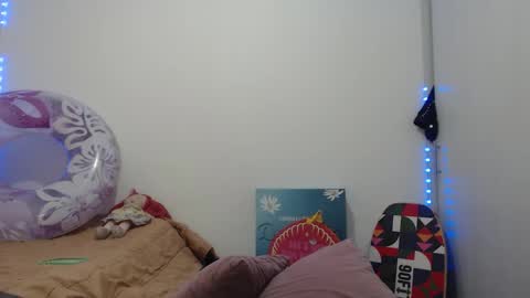 Snapshot of gabb_rioss chatting on 03/20/26, 11:09 Gabriela online show from 03/20/26, 11:09