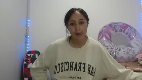 Snapshot of gabb_rioss chatting on 05/08/26, 10:48 Gabriela online show from 05/08/26, 10:48