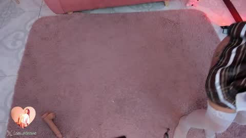 Sofia online show from 04/11/26, 12:09