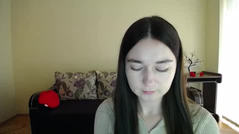 Jaklin online show from 10/10/25, 08:57