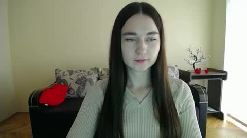 Jaklin online show from 10/24/25, 09:06