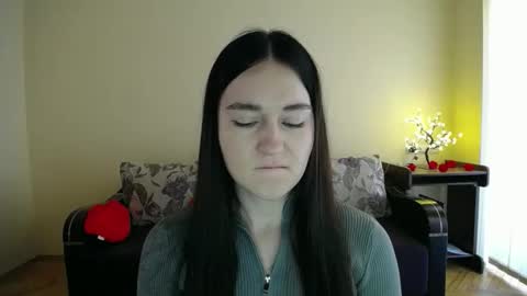 Jaklin online show from 03/14/26, 09:37