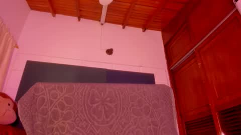 G A B R I E L A   online show from 01/14/26, 12:05