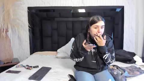 Snapshot of gabbyanddominic chatting on 07/22/26, 12:30 Gabby And Dominic online show from 07/22/26, 12:30