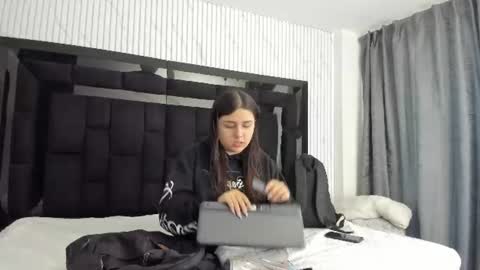 Snapshot of gabbyanddominic chatting on 08/01/26, 12:04 Gabby And Dominic online show from 08/01/26, 12:04