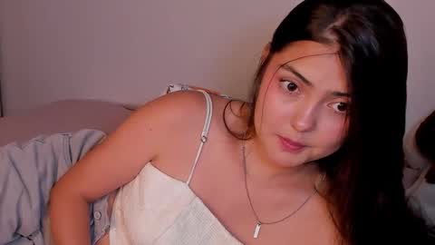 Snapshot of gabbyfoox chatting on 05/11/26, 04:40 gabbyfoox online show from 05/11/26, 04:40