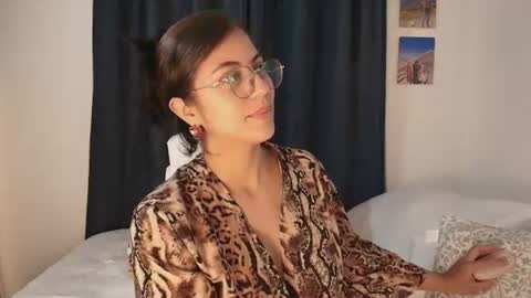 Snapshot of gabbyowenn chatting on 07/28/26, 02:40 Gabby online show from 07/28/26, 02:40