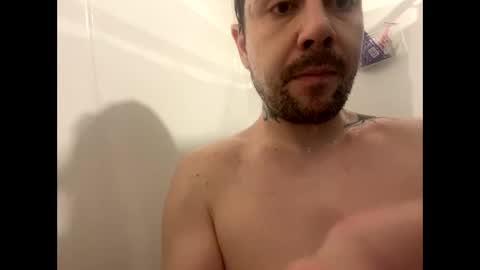 yeeah online show from 12/18/24, 05:21